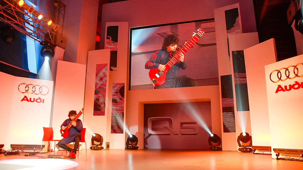 Sitar performance at Audi Q5 India launch showcasing cultural integration, ambient storytelling, and premium brand experience